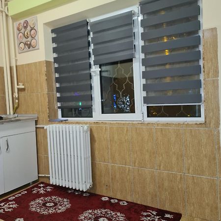 Apartament Jászvásár Kültér fotó