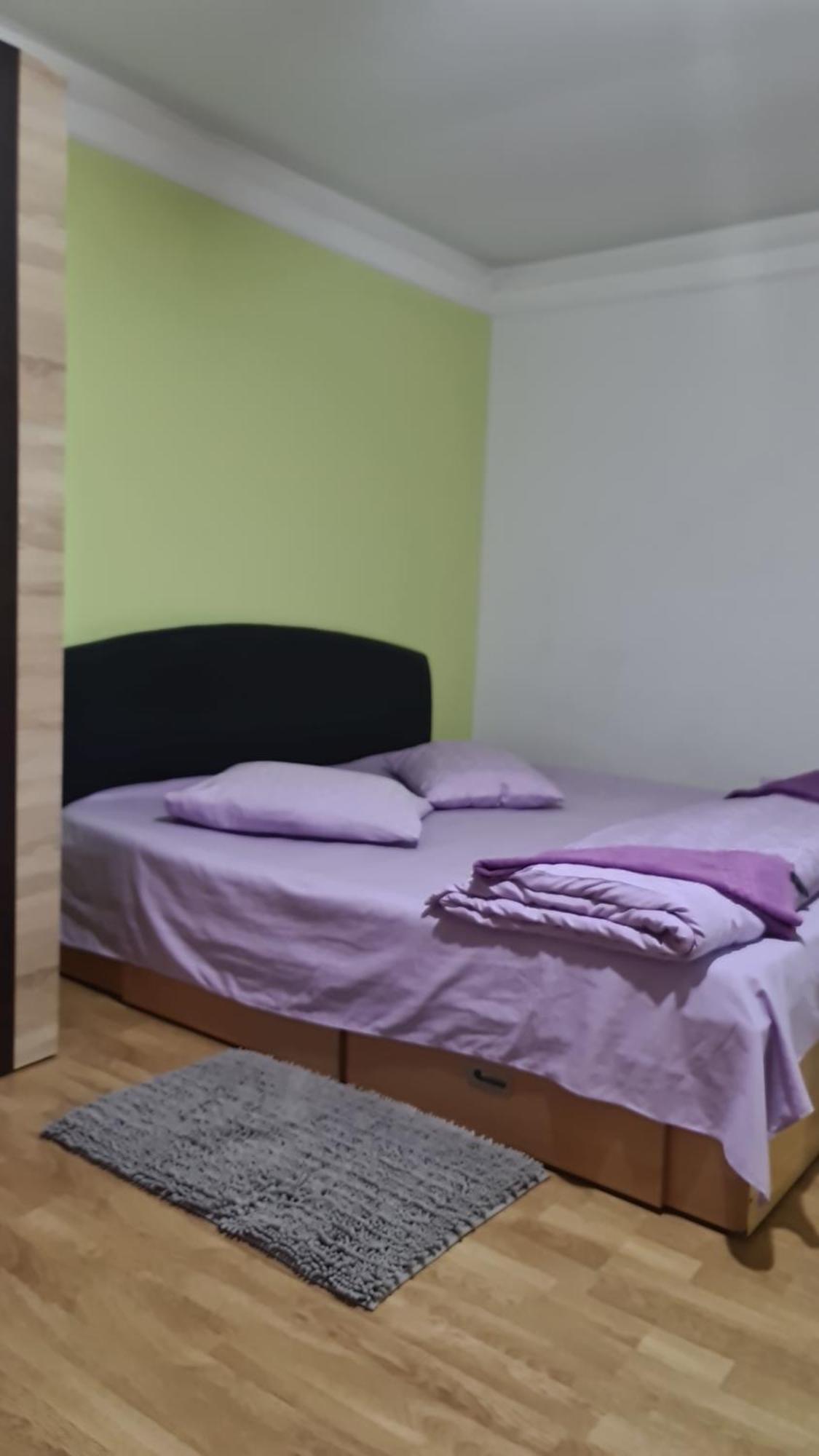 Apartament Jászvásár Kültér fotó